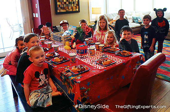 disneyside_home_celebration_5