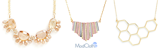 neutral_spring_statement_necklaces_mod_cloth