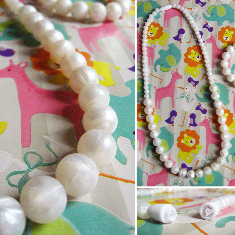 beabies_teething_jewelry_closeup_pearls_bpafree